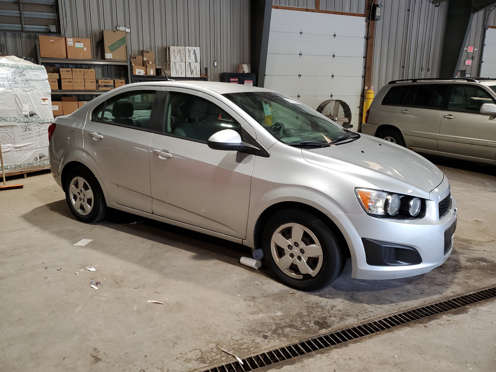 2013 Chevrolet Sonic Ls vin: 1G1JA5SG8D4246102