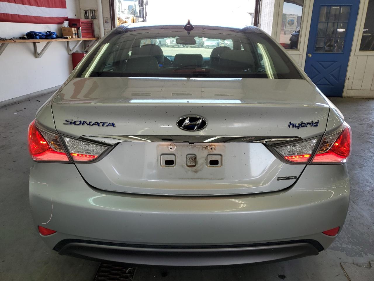 2015 Hyundai Sonata Hybrid VIN: KMHEC4A43FA119231 Lot: 66618644