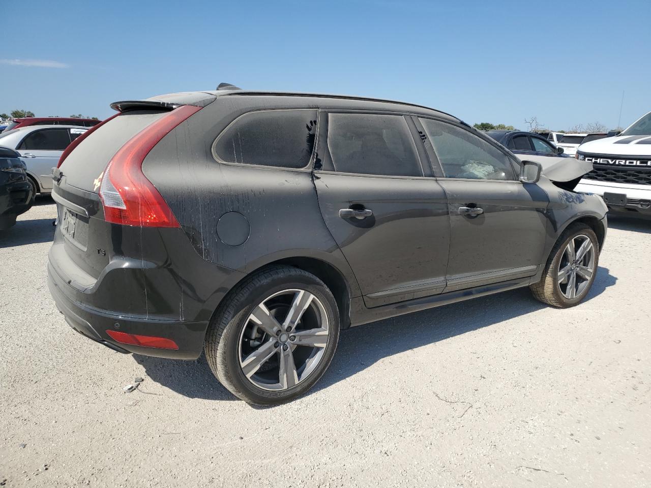 YV440MDR8H2222543 2017 Volvo Xc60 T5 Dynamic