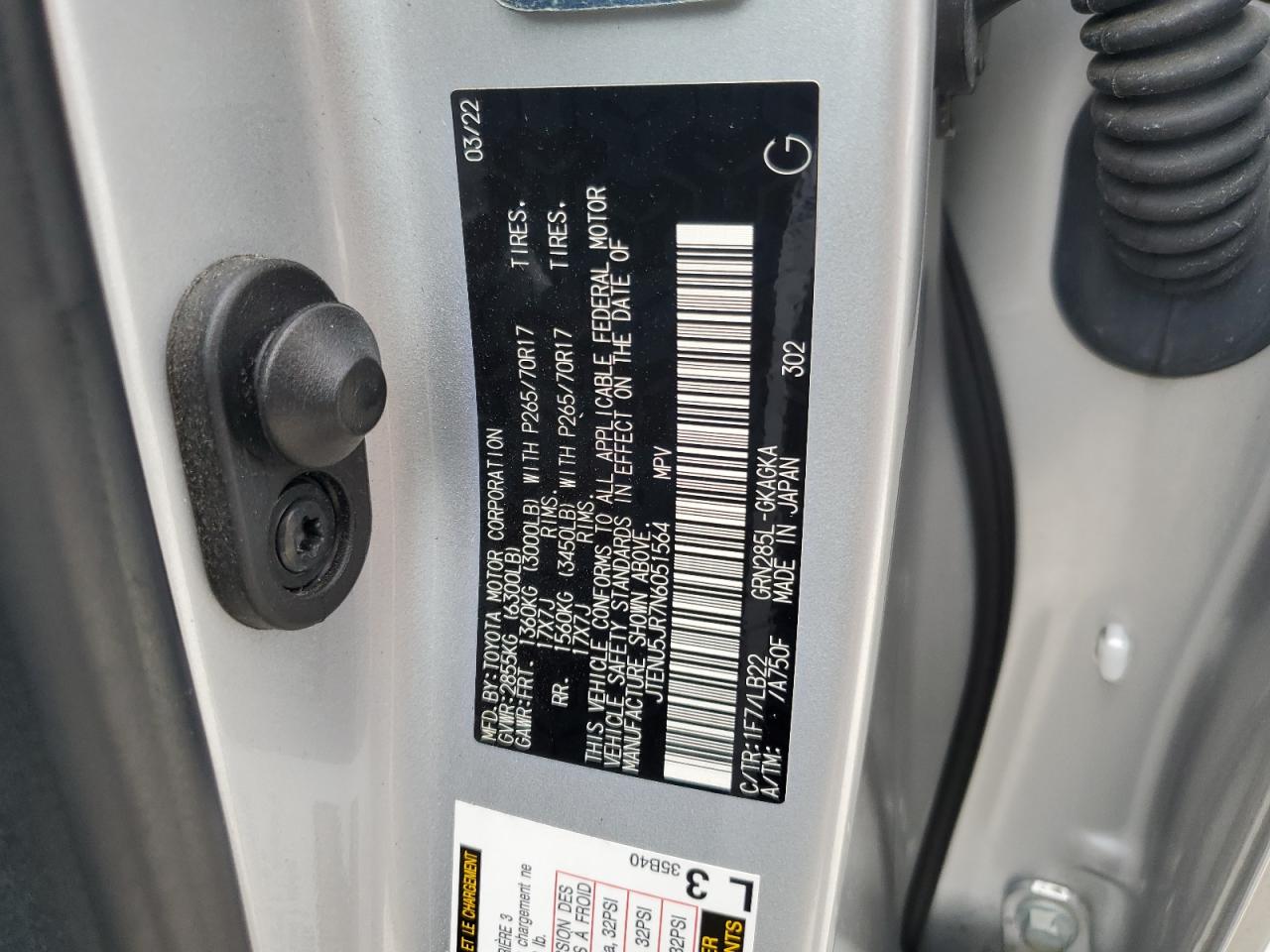 2022 Toyota 4Runner Sr5/Sr5 Premium VIN: JTENU5JR7N6051564 Lot: 66358364