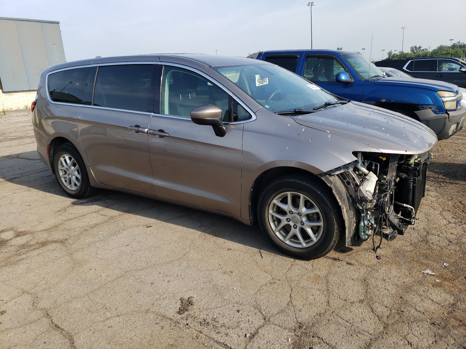 2C4RC1DG5HR654540 2017 Chrysler Pacifica Touring