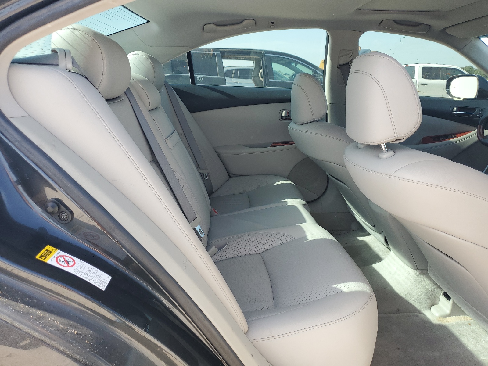 JTHBJ46G572119757 2007 Lexus Es 350