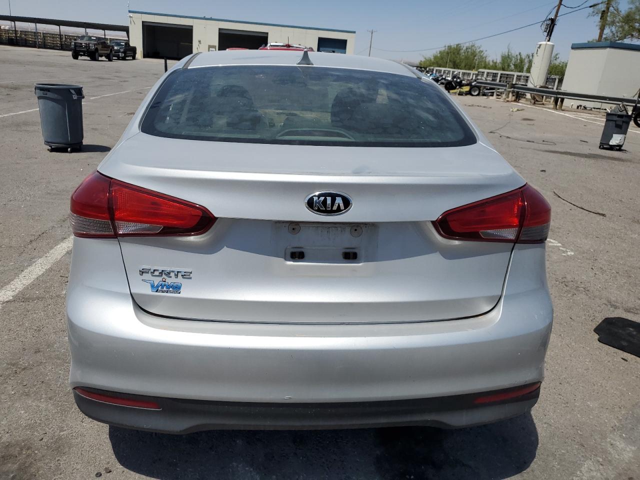 3KPFK4A78JE194020 2018 Kia Forte Lx