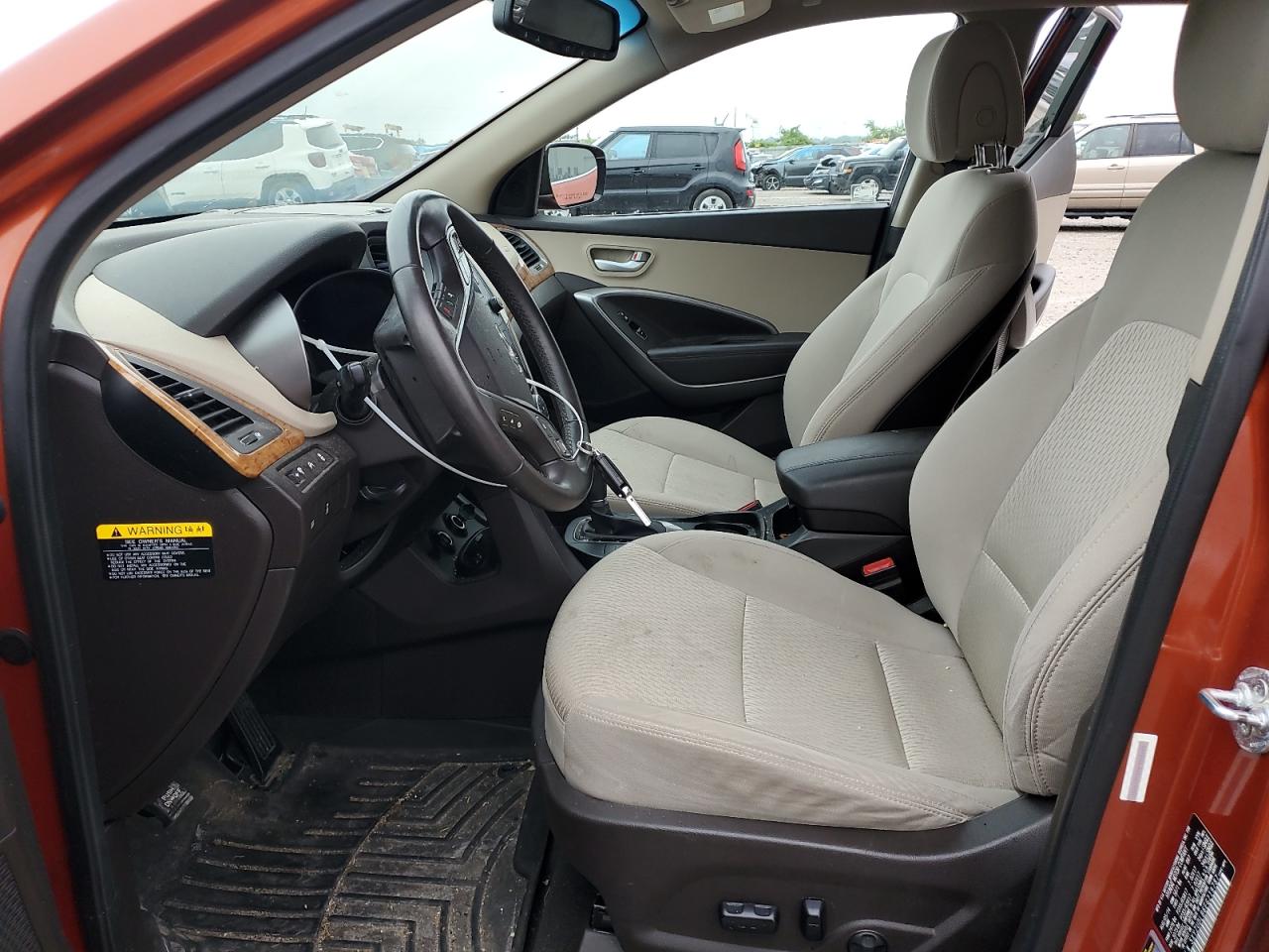 2014 Hyundai Santa Fe - Image 7
