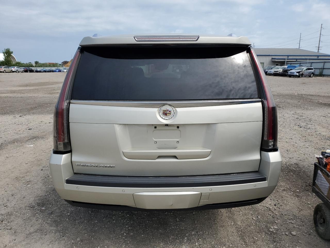 1GYS4JKJ1FR276856 2015 Cadillac Escalade Esv Premium