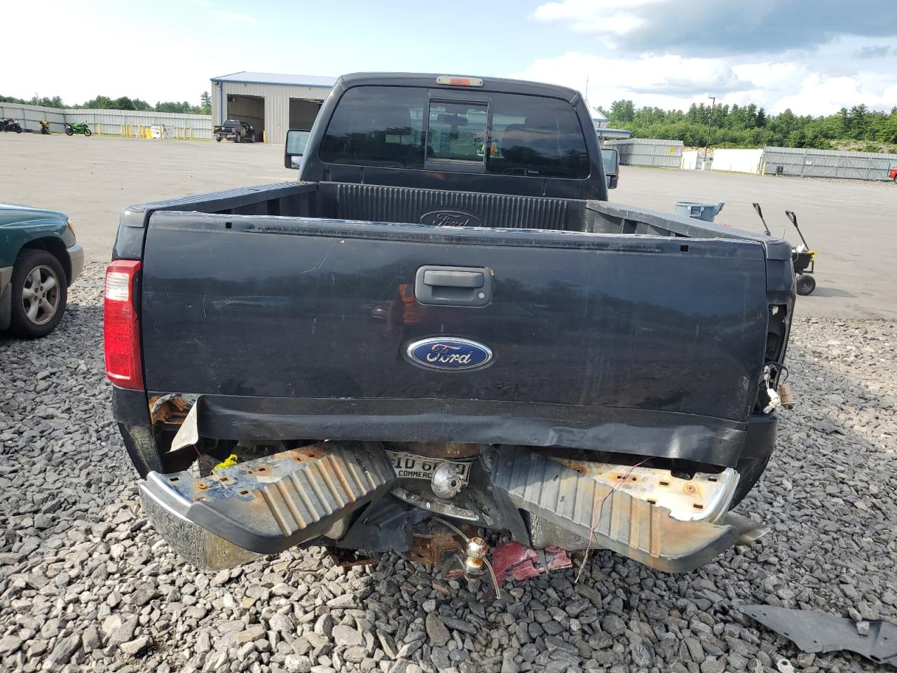 2011 Ford F250 - Image 6