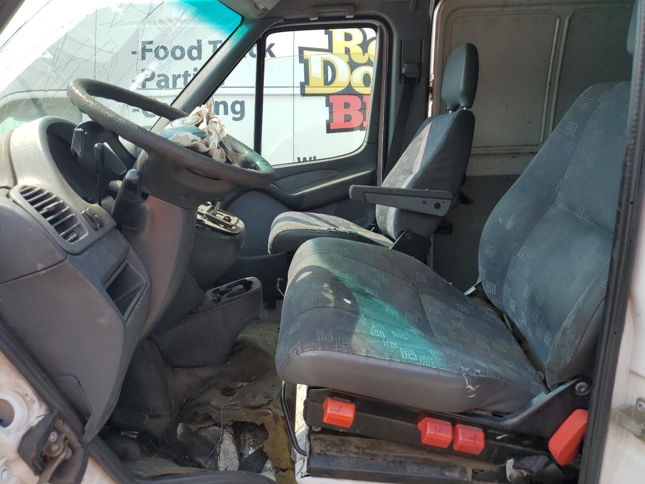 2005 Dodge Sprinter 2500 VIN: WD0PD644155795337 Lot: 65453854