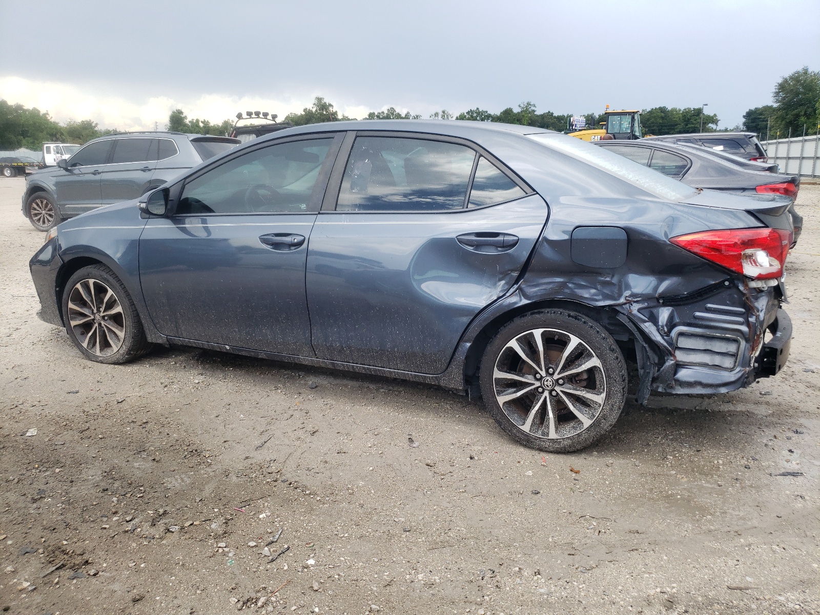 2017 Toyota Corolla L vin: 5YFBURHE4HP651747