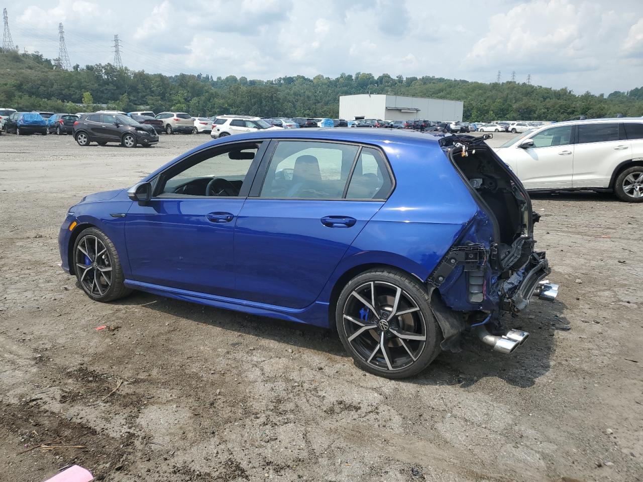 WVWEB7CD1RW114123 Volkswagen Golf R 2