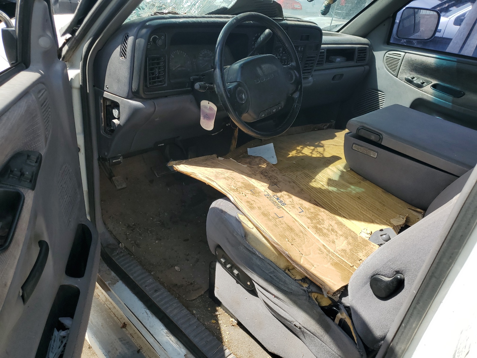 3B7KC23W3VM547098 1997 Dodge Ram 2500