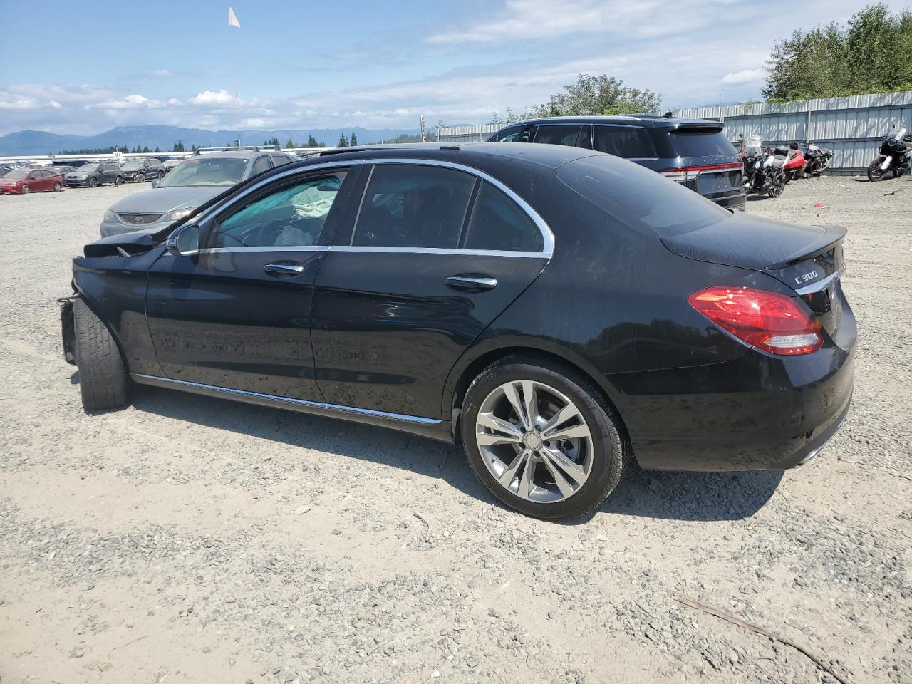 VIN 55SWF4KBXGU100406 2016 MERCEDES-BENZ C-CLASS no.2