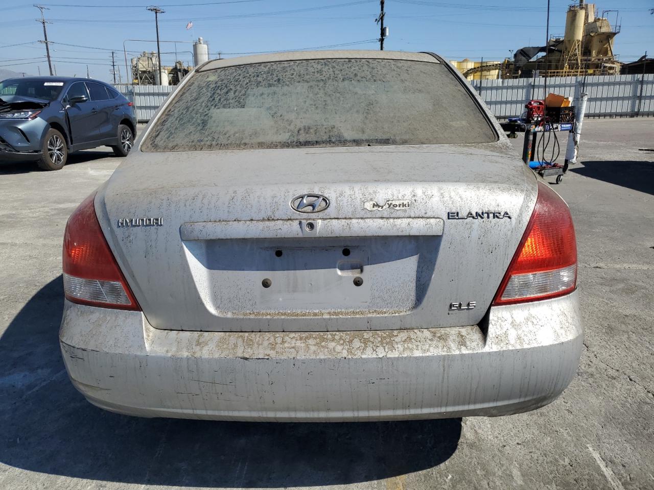 2001 Hyundai Elantra Gls VIN: KMHDN45D31U109807 Lot: 69449744