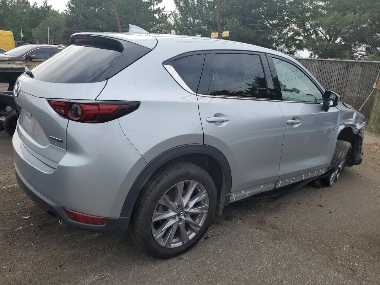 2020 Mazda CX-5 - Image 3