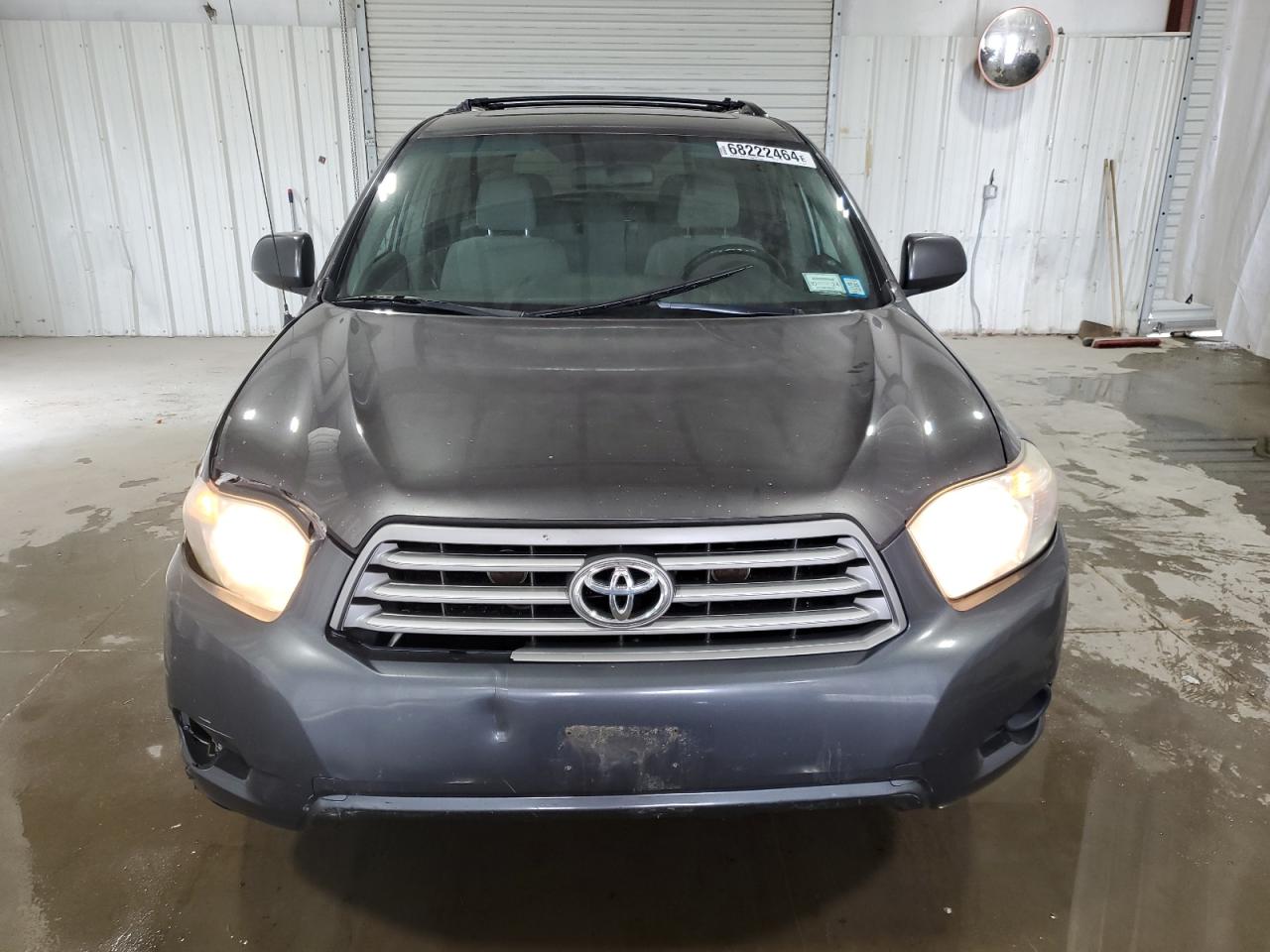 2010 Toyota Highlander - Image 5