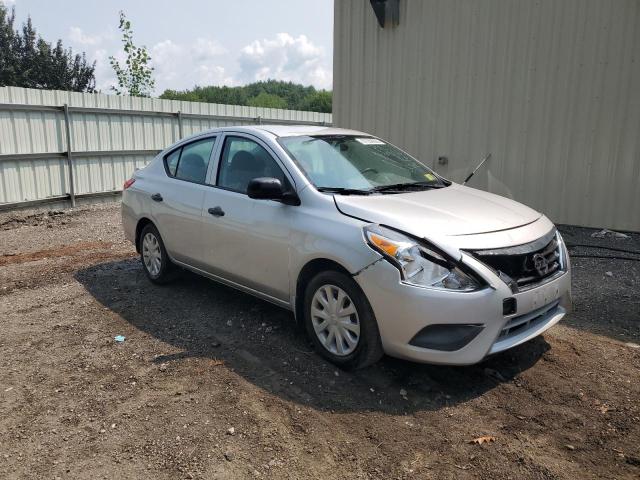  NISSAN VERSA 2015 Сріблястий