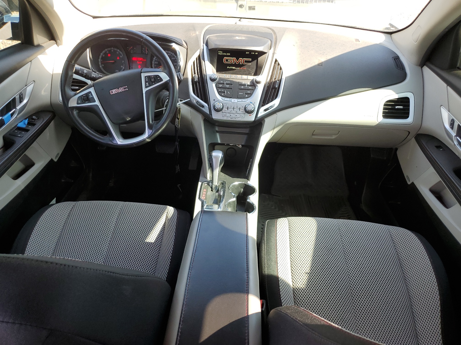 2GKFLRE37F6186472 2015 GMC Terrain Sle