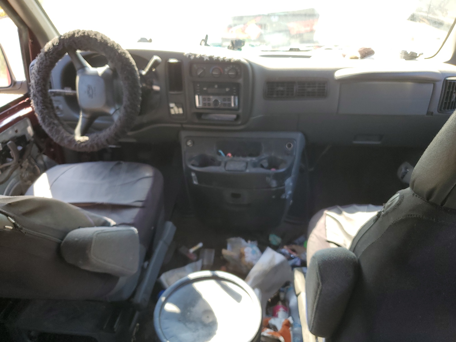 1GAGG29R611112152 2001 Chevrolet Express G2500