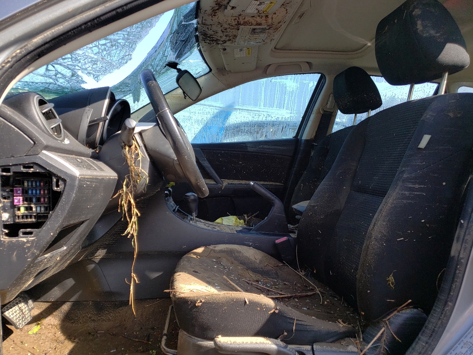 JM1BL1L87C1588470 2012 Mazda 3 I