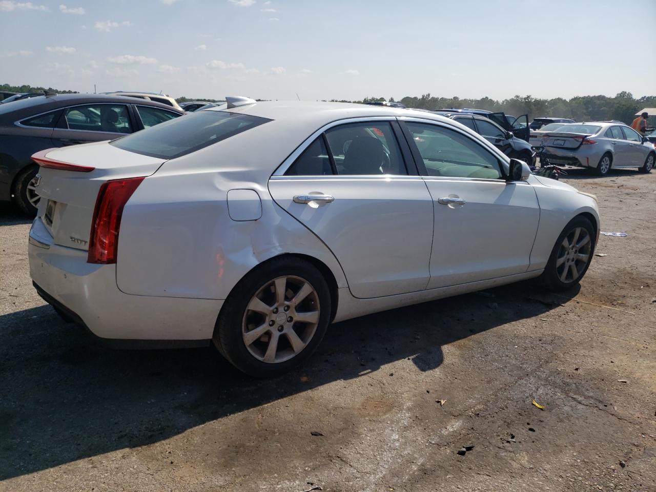 VIN 1G6AB5RX3F0122617 2015 CADILLAC ATS no.3