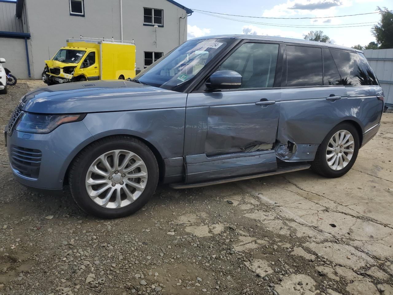 SALGS2SV1JA513016 2018 LAND ROVER RANGE ROVER - Image 1