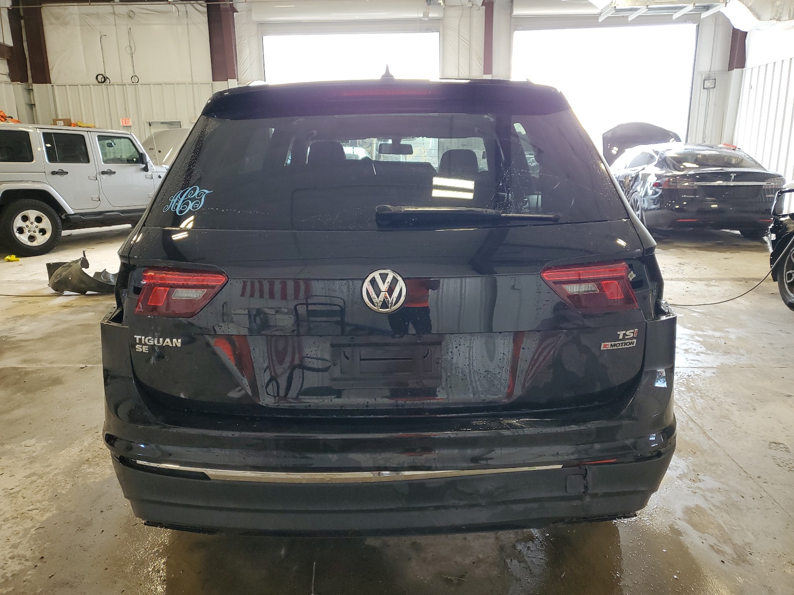 3VV2B7AX5JM125552 2018 Volkswagen Tiguan Se