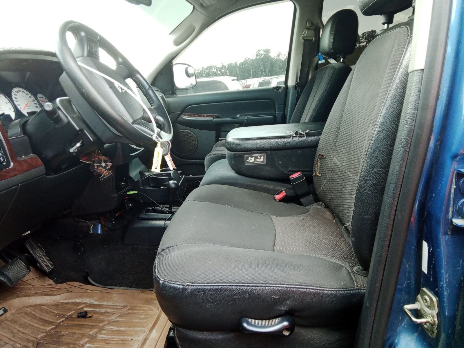 1D7HU18NX5S175922 2005 Dodge Ram 1500 St