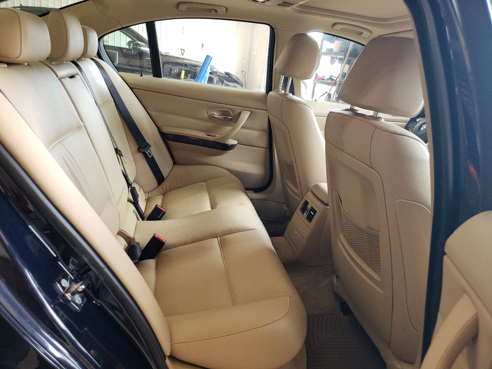 WBAVC935X8KZ72744 2008 BMW 328 Xi