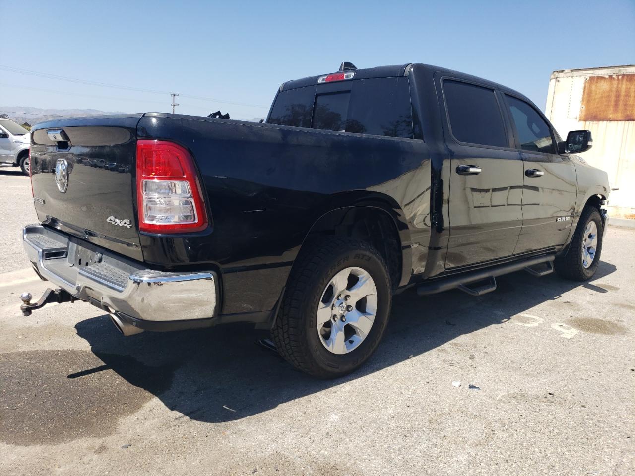 2020 RAM 1500 - Image 3