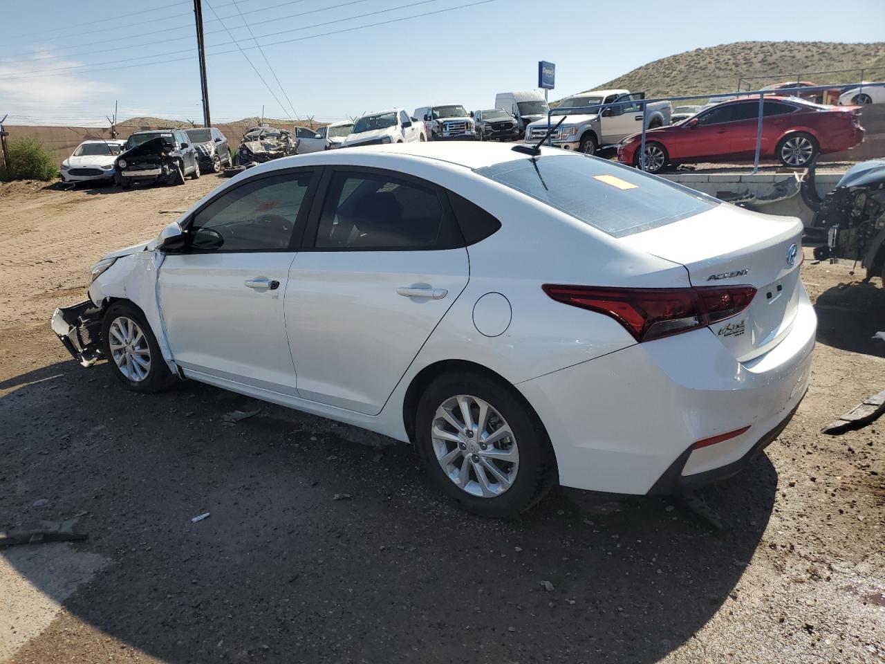 3KPC24A34JE012300 2018 HYUNDAI ACCENT - Image 2