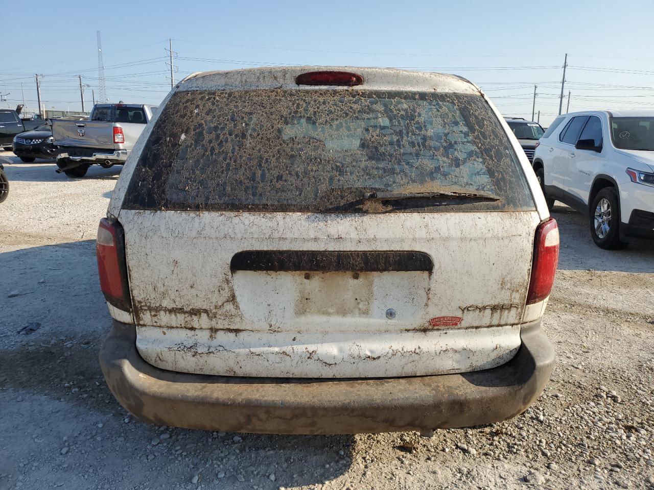 2002 Chrysler Voyager VIN: 1C4GJ25B62B668488 Lot: 66191044