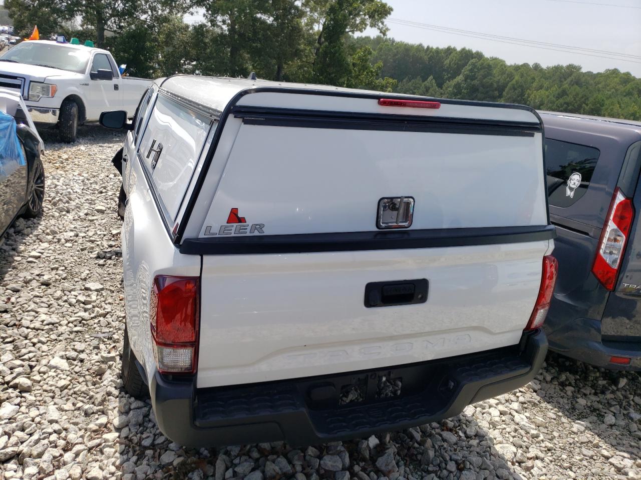 2022 Toyota Tacoma Access Cab VIN: 3TYRX5GN5NT044389 Lot: 64671144