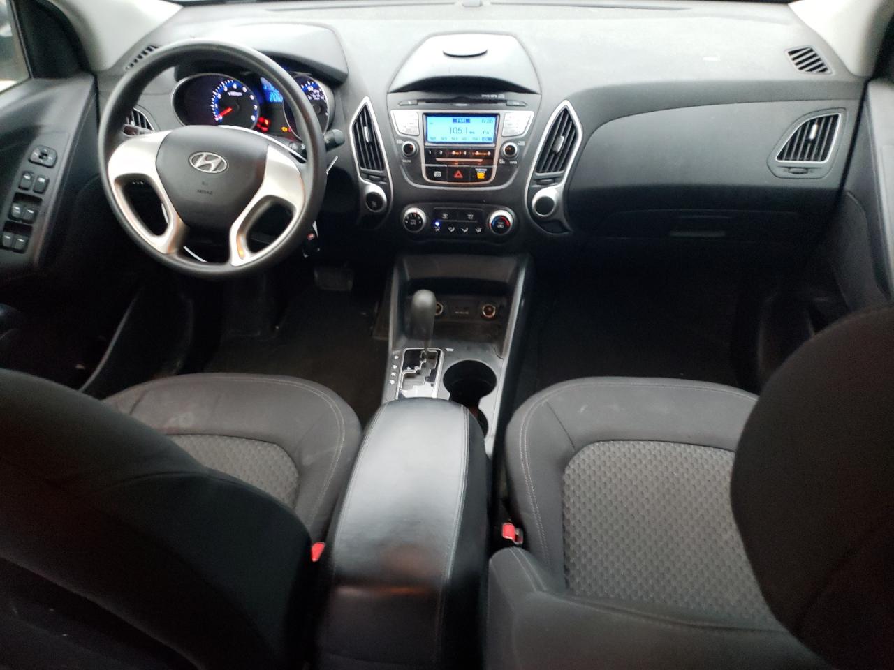 KM8JT3AB2CU420929 2012 Hyundai Tucson Gl