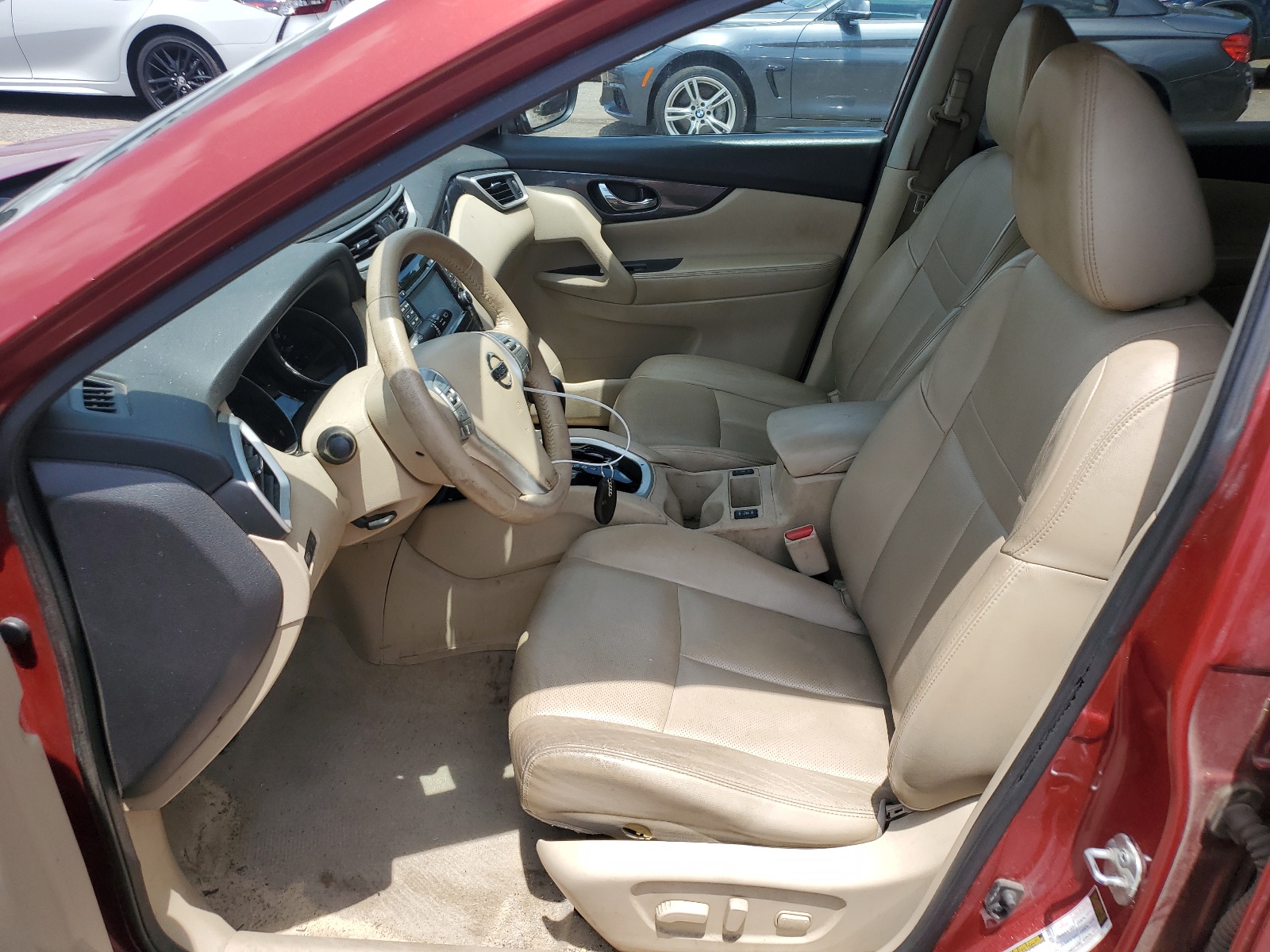 5N1AT2MT4FC818295 2015 Nissan Rogue S