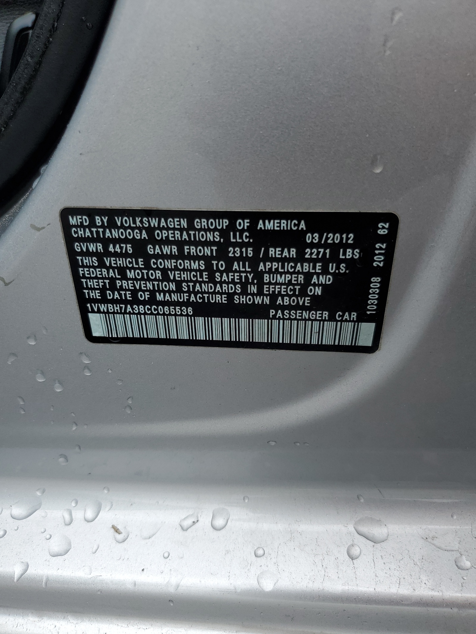 1VWBH7A38CC065536 2012 Volkswagen Passat Se