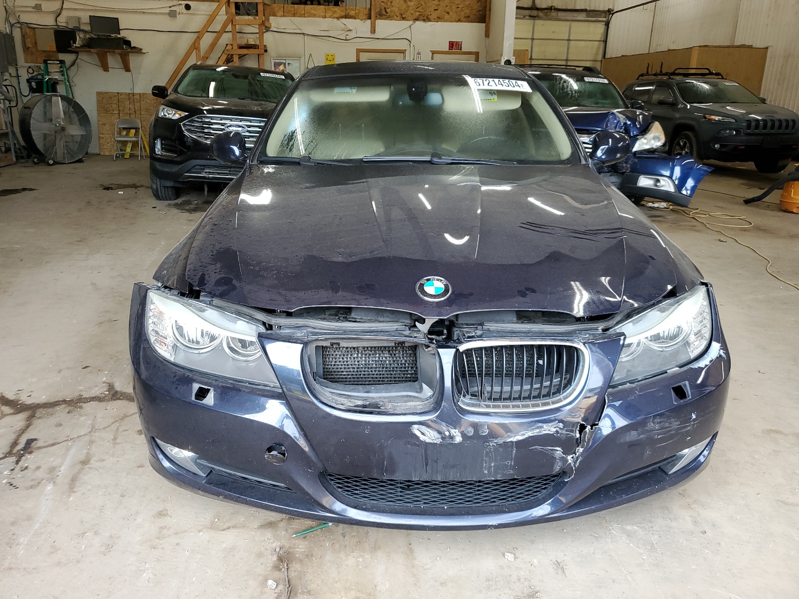 WBAPK73569A451396 2009 BMW 328 Xi