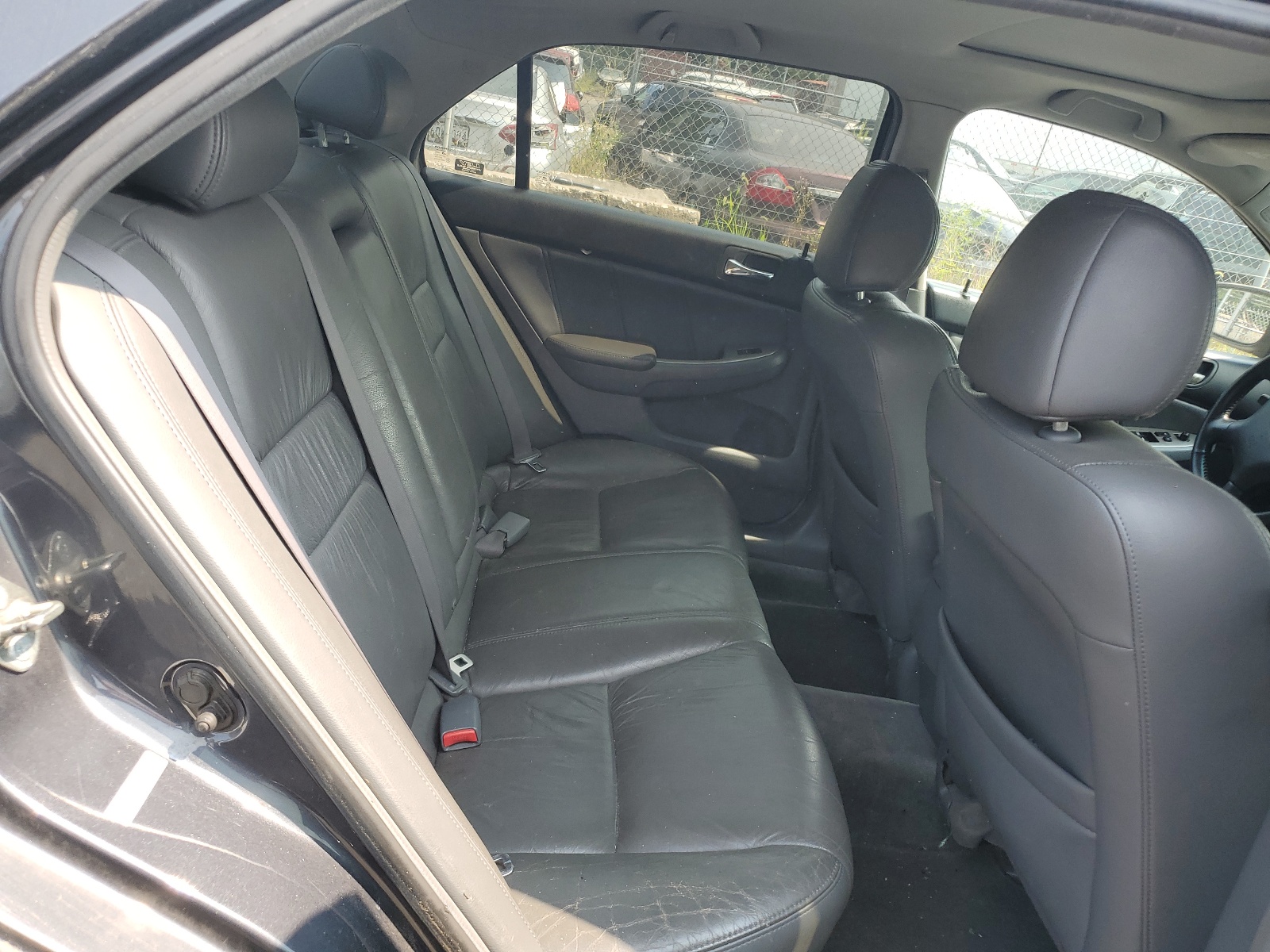1HGCM66575A027335 2005 Honda Accord Ex