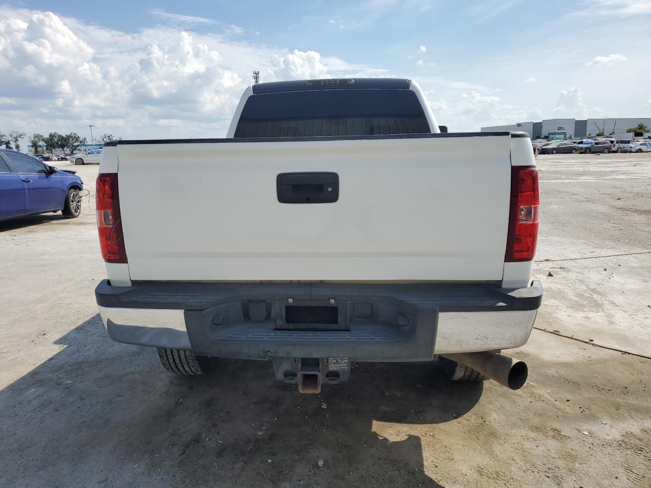 2013 Chevrolet Silverado - Image 6