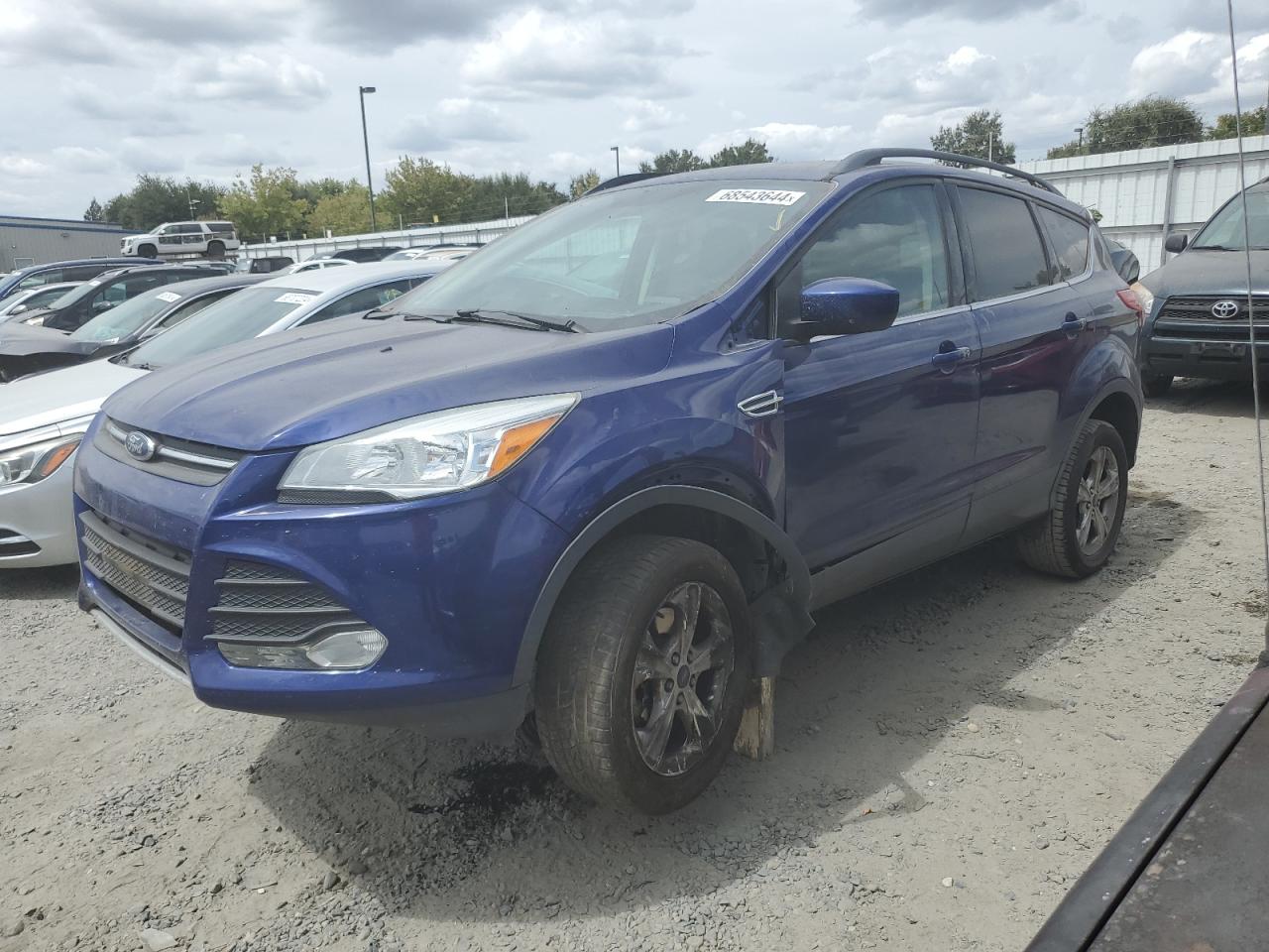 1FMCU0G91GUB61042 2016 FORD ESCAPE - Image 1