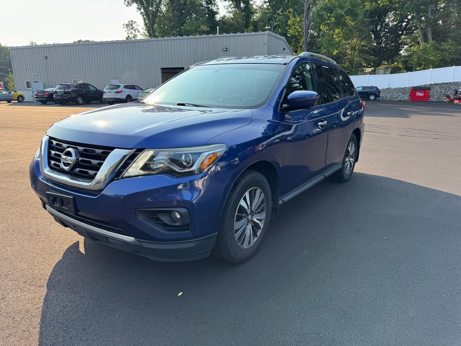 2017 Nissan Pathfinder S vin: 5N1DR2MM6HC639716