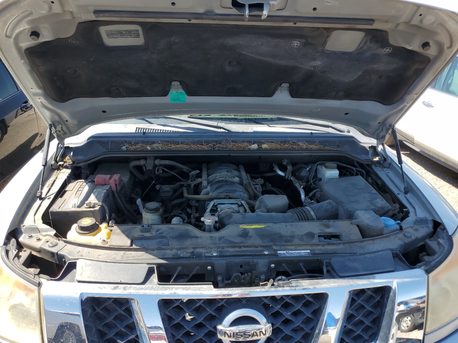 1N6AA0EK4BN325815 2011 Nissan Titan S