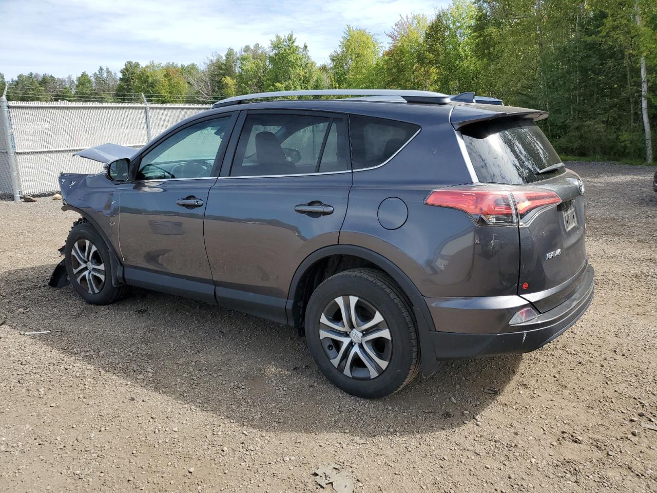 2T3ZFREV0HW361461 2017 TOYOTA RAV 4 - Image 2