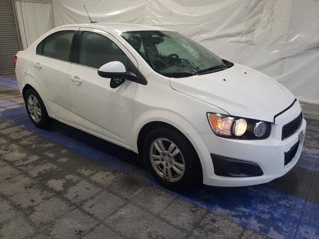 VIN 1G1JC5SH4G4169221 2016 CHEVROLET SONIC no.4