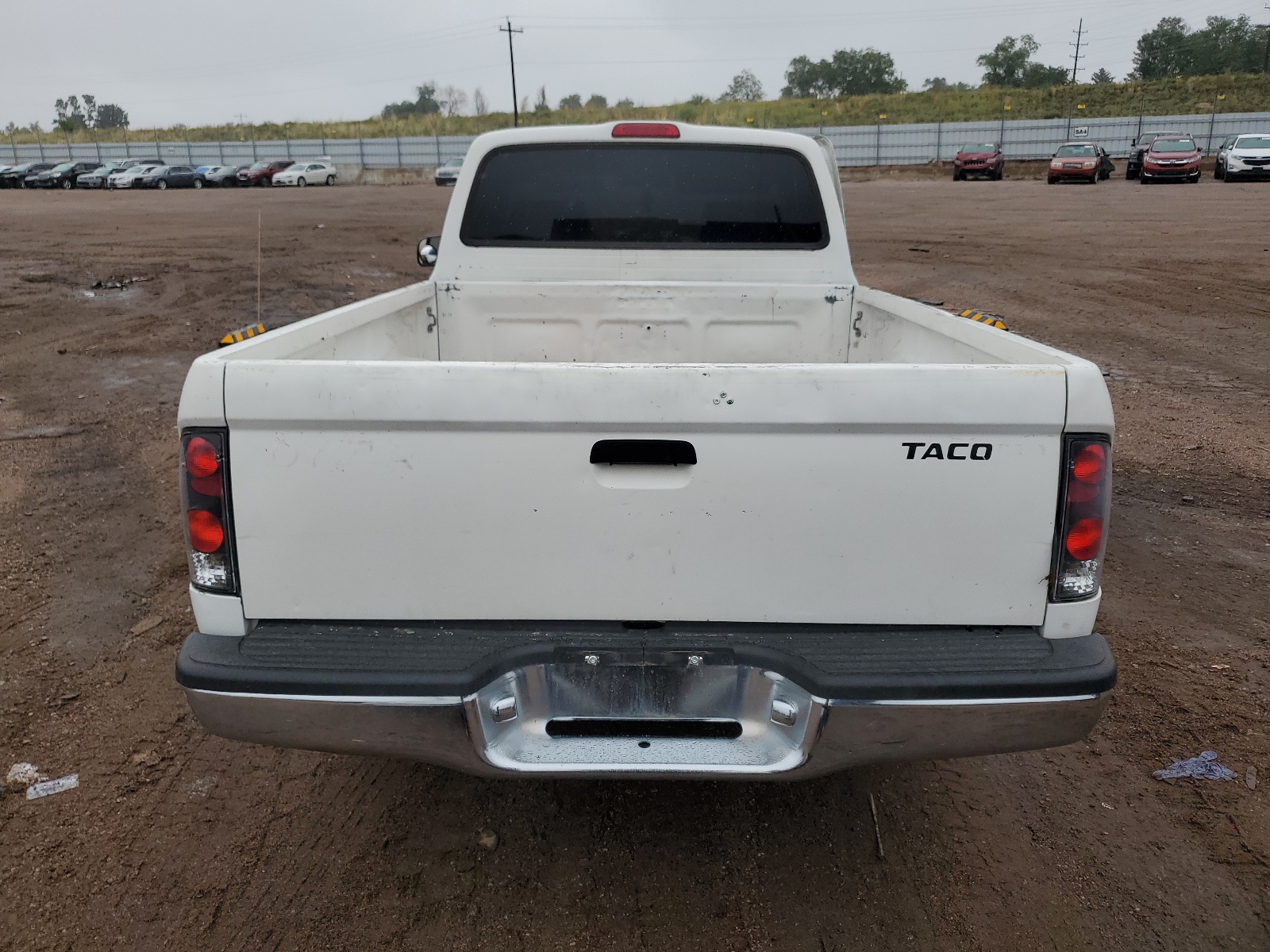 4TANL42N1YZ599197 2000 Toyota Tacoma