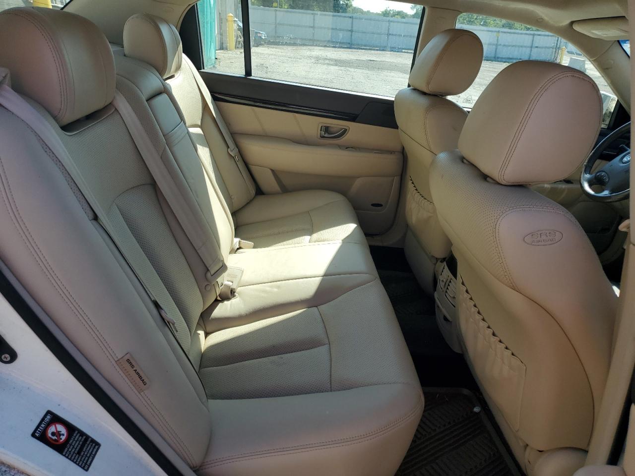 2008 Kia Amanti VIN: KNALD125785155804 Lot: 68447514