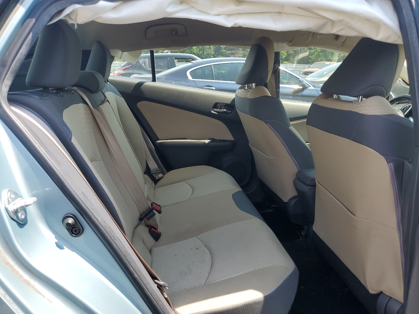 JTDKARFU1G3503825 2016 Toyota Prius