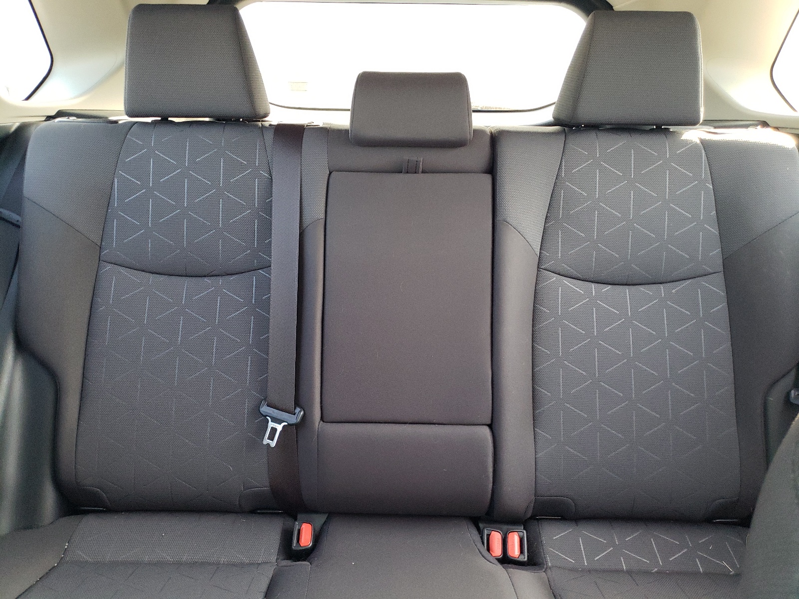 JTMP1RFV4LJ029843 2020 Toyota Rav4 Xle