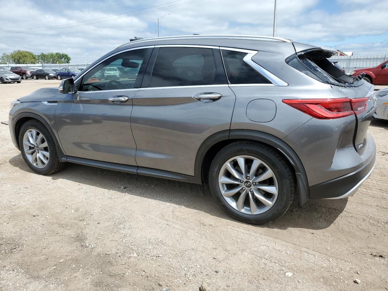 3PCAJ5BB9MF104863 Infiniti QX50 LUXE 2