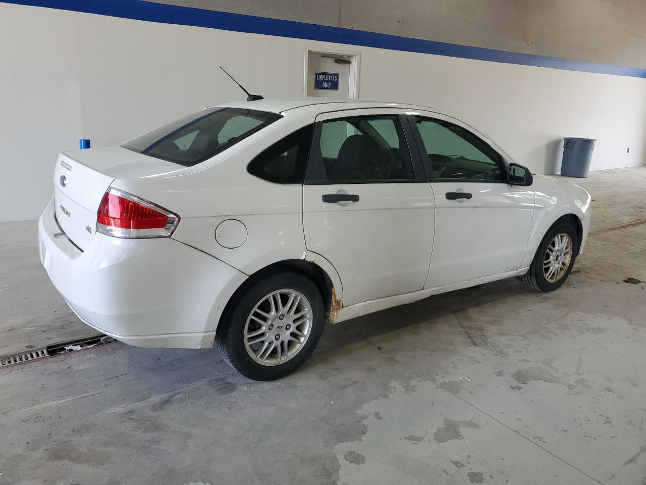 1FAHP3FN0AW230984 2010 Ford Focus Se