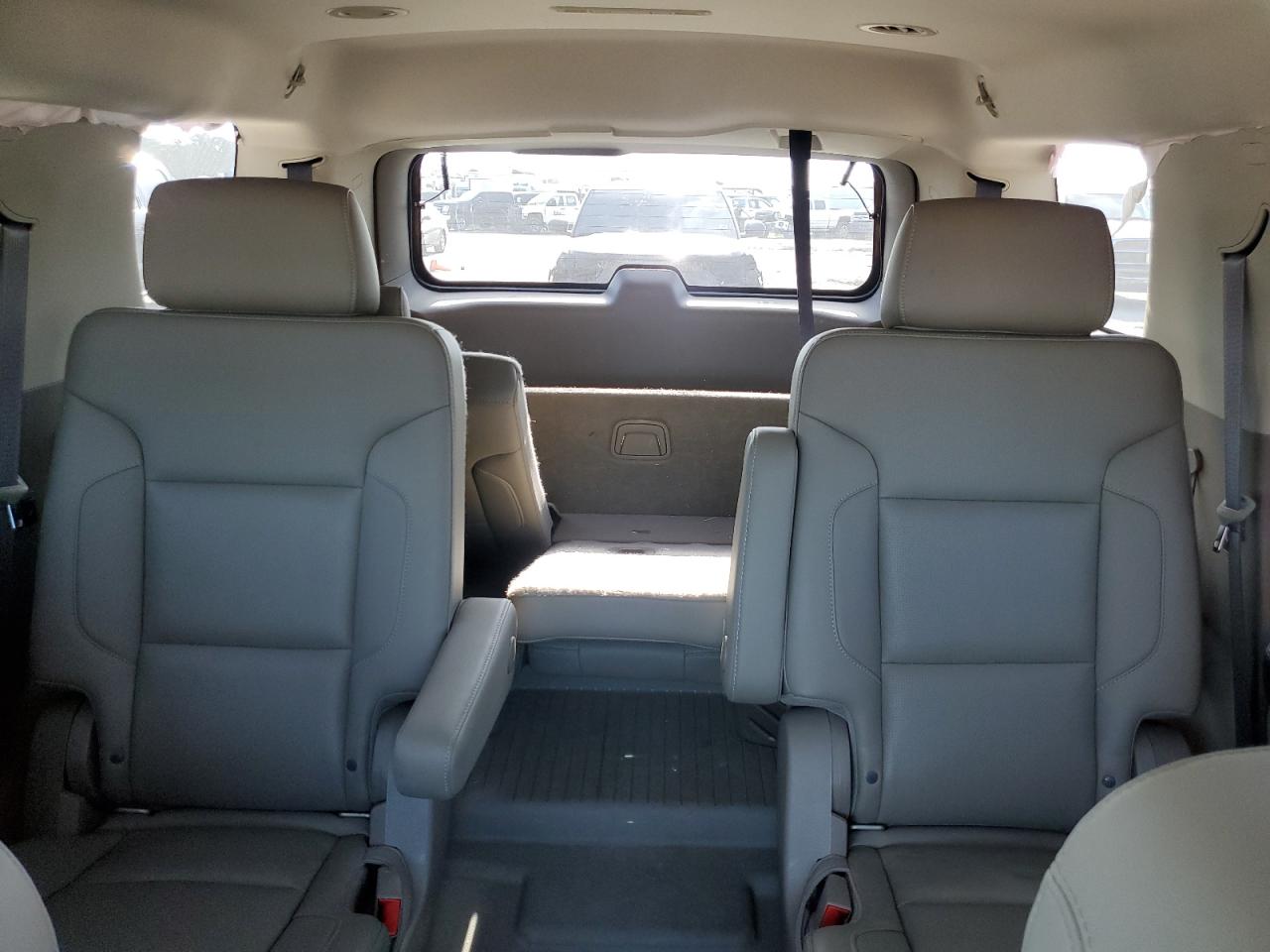 2017 Chevrolet Tahoe C1500 Premier VIN: 1GNSCCKC6HR399374 Lot: 67594574