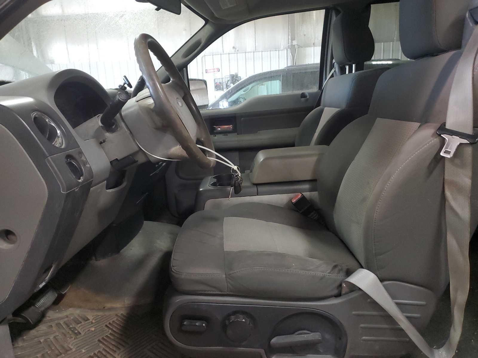 1FTPX14555NA02200 2005 Ford F150